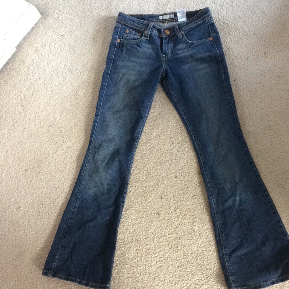 Levi jeans